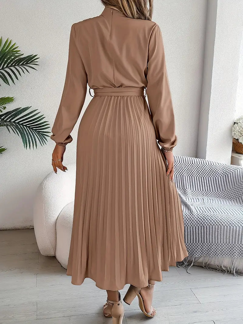 Eloro – Pleated Midi Dress with Belted Waist and Long Sleeves