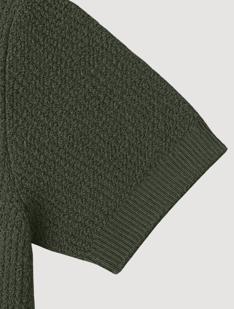Eloro – Men’s Knitted Polo Shirt with Buttonless Collar