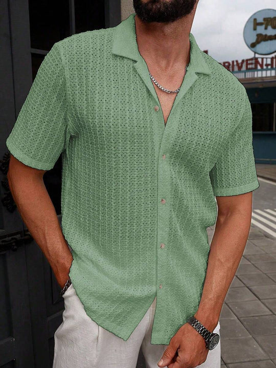 Eloro – Men’s Short-Sleeve Shirt with Button Closure and Minimalist Design