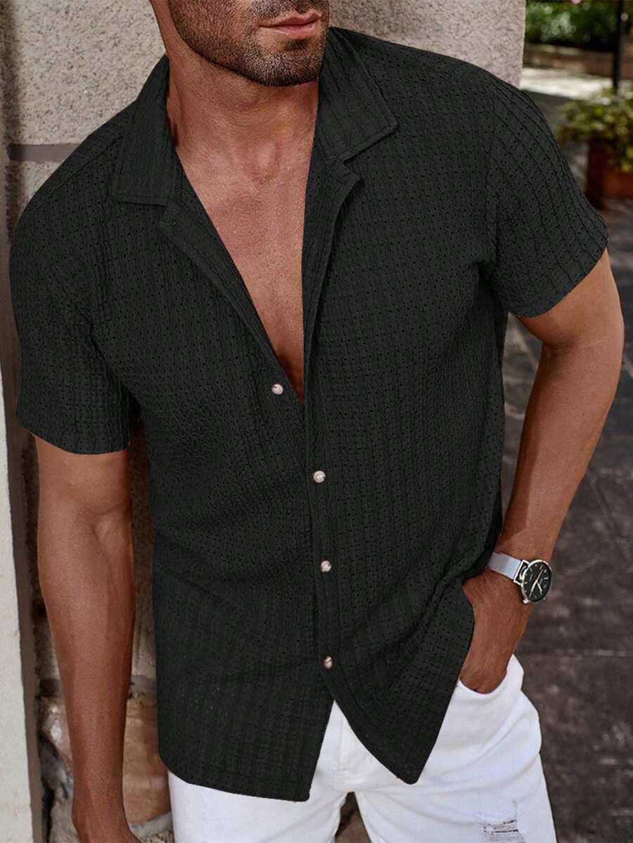 Eloro – Men’s Short-Sleeve Shirt with Button Closure and Minimalist Design