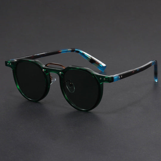 Eloro – Venture Sunglasses with UV400 Protection and Angular Frame