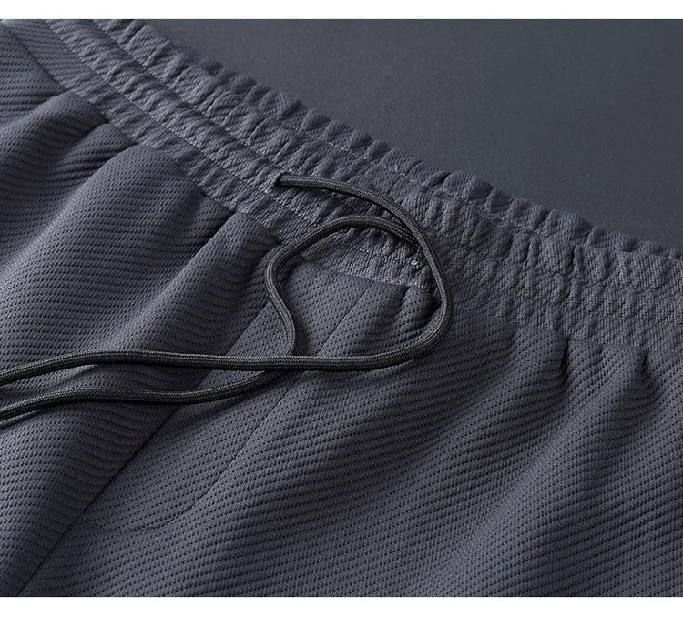 Eloro – Men’s Tracksuit Set with Zip-Up Jacket and Joggers