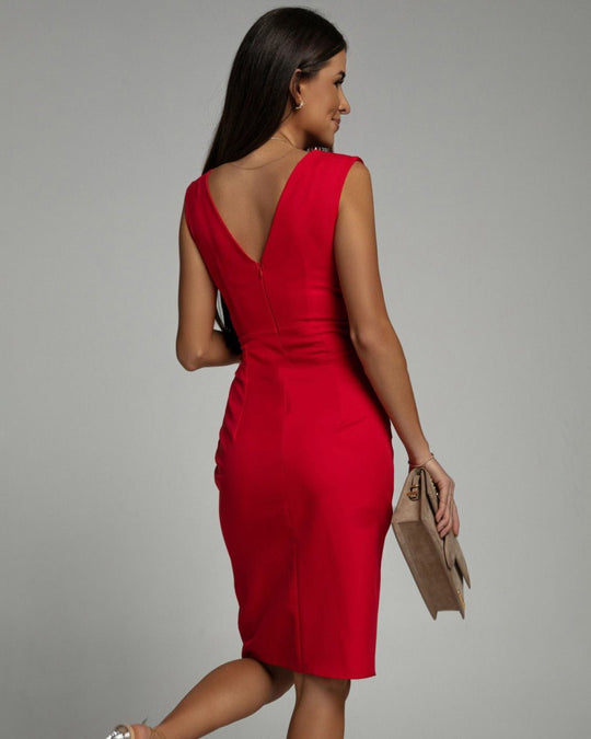 Eloro – V-Neck Midi Dress with Tailored Fit